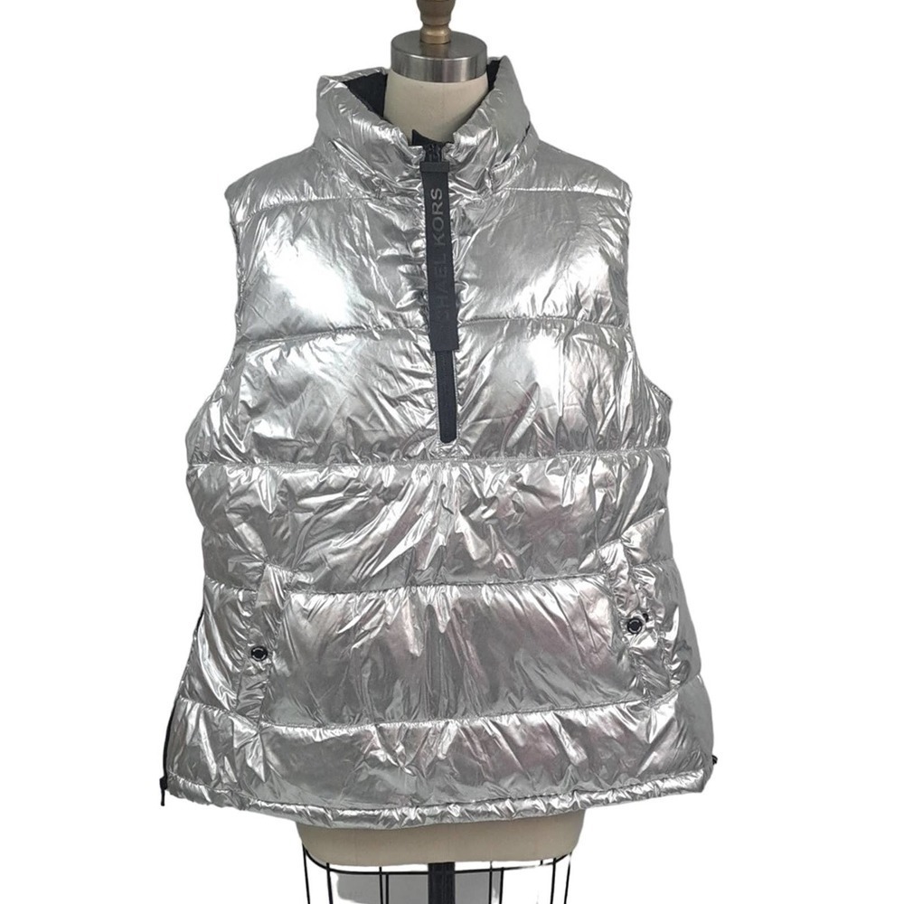 Michael Kors Quick silver Down Puffer Vest size XL NWOT